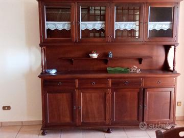 Credenza napoletana 