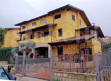 Villa bifamiliare Marano Marchesato