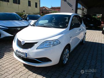 Lancia Ypsilon 5 Porte Ypsilon 1.2 Gold 69cv OK NE