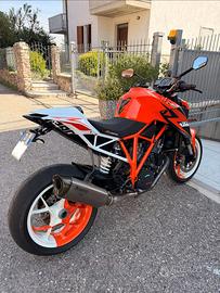 KTM SUPER DUKE 1290R