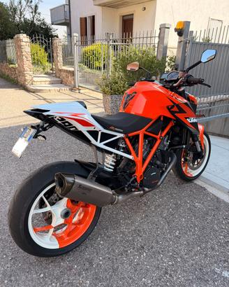 KTM SUPER DUKE 1290R