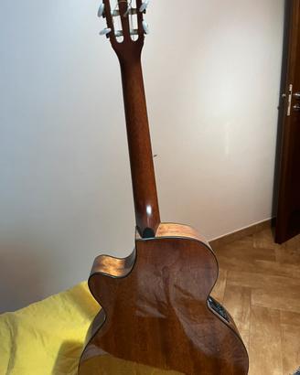 chitarra classica Cort