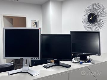 Tre monitor DELL 17 pollici
