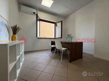 Ufficio Oppeano [Cod. rif 3269052ACU]