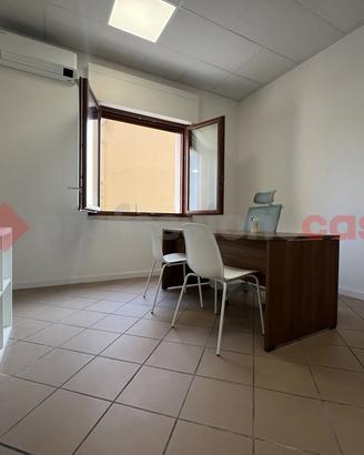 Ufficio Oppeano [Cod. rif 3269052ACU]