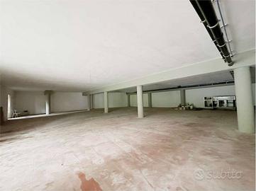 Immobile di 213 m² a Capannori