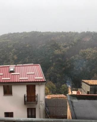 Seui, via Roma, trivano piano alto, ristrutturato