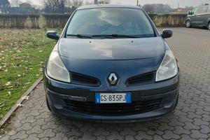 Renault Clio 1.6 Benzina Ok per neopatentati 