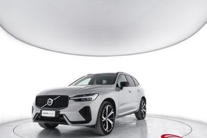 VOLVO XC60 2.0 b4 Plus Dark auto