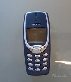 Nokia 3310 con carcabatteria e scatola originale 