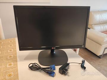 Monitor PC Led 22 pollici LG