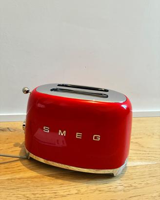 Tostapane SMEG TSF01 rosso – MAI USATO