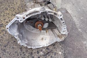 CAMBIO PIAGGIO PORTER 1,3 16V BENZINA TIPO MOTORE 