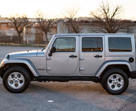 Jeep Wrangler Unlimited 2.8 CRD DPF Sahara
