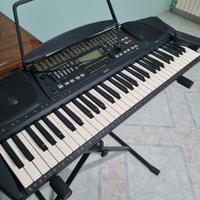 pianola con alimentatore