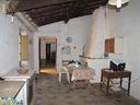 casa-campidanese-su-ampio-lotto-di-terreno