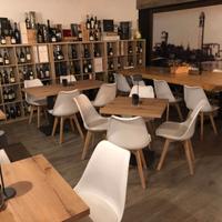 Allestimento Locale Tavoli e Sedie