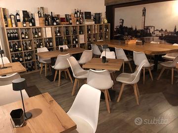 Allestimento Locale Tavoli e Sedie