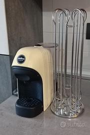 VENDUTA! Macchina caffè lavazza più portacapsule