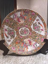 piatti in porcellana Cina Famille Rose QING XIX s.