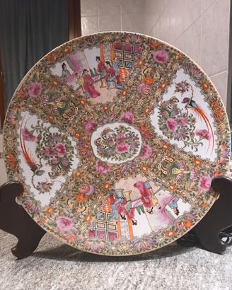 piatti in porcellana Cina Famille Rose QING XIX s.