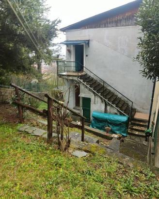 Villa di 100 m² con 3 locali e box auto a Casella