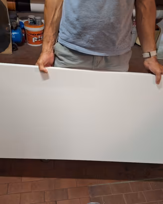 scrivania bianca e libreria 5 scaffali IKEA