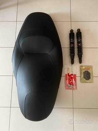 Sella e ammortizzatori posteriori Yamaha xmax 2007