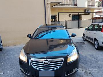 Opel Insignia Eco Flex 2000 cilindrata