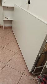 Letto singolo a scomparsa in orizzontale