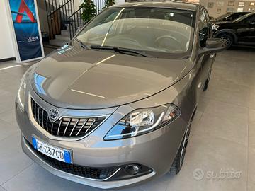 Lancia Ypsilon 1.0 FireFly 5 porte S&S Hybrid Ecoc