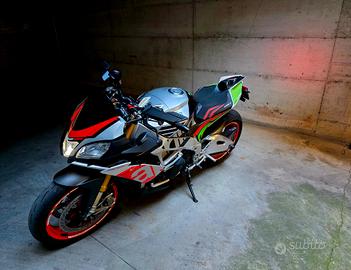 Aprilia Tuono V4 1100