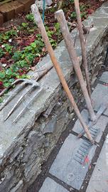 Attrezzi lavoro giardino 