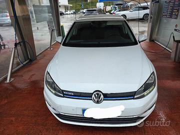 Golf 7.5 TGI 1.5 130cv Metano Executive 2020
