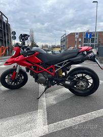 Hypermotard 796 Ducati