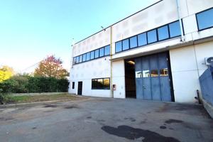 CAPANNONE A BEINASCO