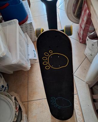 Skateboard