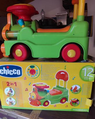Trenino cavalcabile Chicco