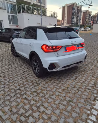 Audi A1 ALLSTREET + SET GOMME
