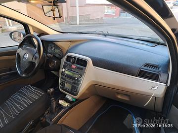 grande punto 1300 mj 90cv