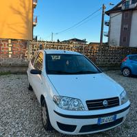 Fiat punto 1.2 benzina gpl valido 2029