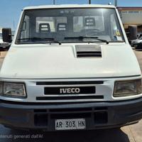 Iveco Daily con cassone fisso