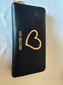 Portafoglio donna love Moschino