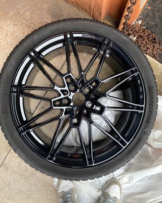 Cerchi lega nero e pneumatici bridgestone