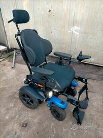 carrozzina elettrica disabili anziani 