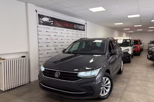 VOLKSWAGEN Tiguan 2.0 TDI 150 CV SCR DSG Life FU