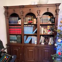 Libreria stile classico (senza contenuto)