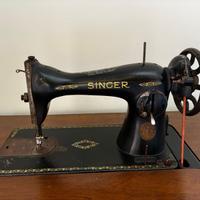 Macchina da cucire Singer anni '40
