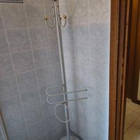 Appendiabiti e porta asciugamani