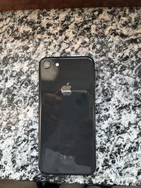 iPhone 8.    64gb